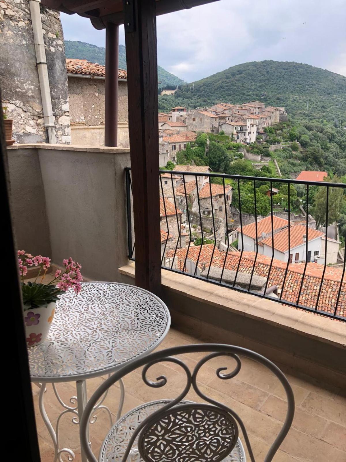 B&B Le Principesse Sermoneta Ngoại thất bức ảnh